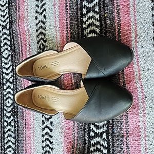 Tom's Black Flats Womens 9 ($20 obo)